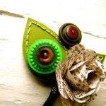 Boutonniere Book Page Rose ..