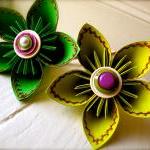 Two Paper Flower Wedding Bo..