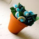 Paper Rose Boutonniere, Gro..
